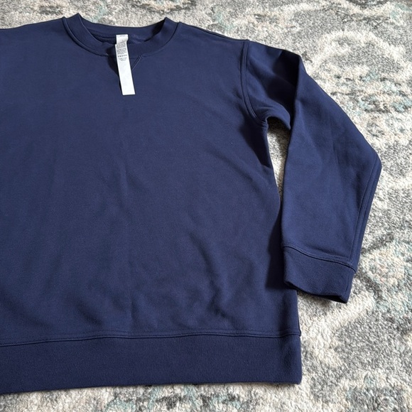 Lululemon Navy All Yours Crew Size 4 - Picture 3 of 7